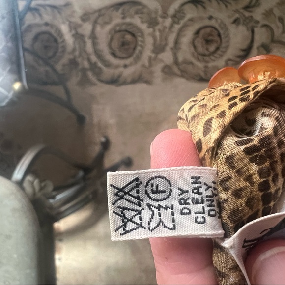 ADRIANNA PAPELL Snake Print Side Button down Closure, High Neck 100% Silk Blouse - Picture 8 of 12